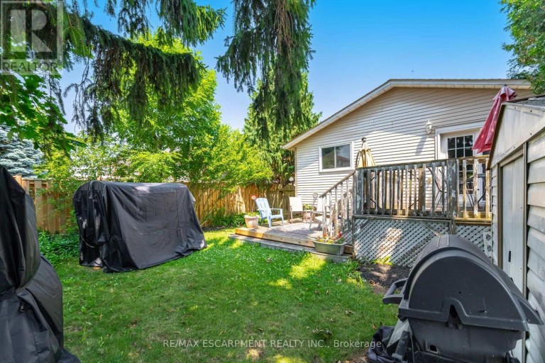 178 ATHENIA DRIVE, Hamilton (Stoney Creek), Ontario, L8J1V8