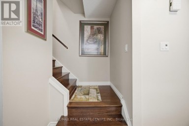 11 SHERINGHAM STREET Brampton (Heart Lake West) Ontario photo 20
