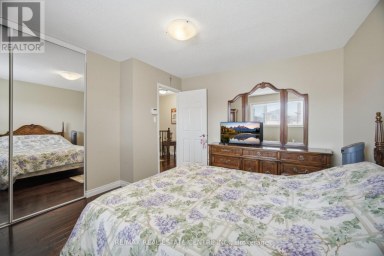 11 SHERINGHAM STREET Brampton (Heart Lake West) Ontario photo 23