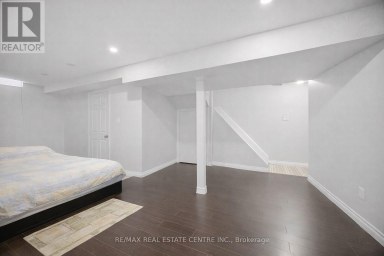 11 SHERINGHAM STREET Brampton (Heart Lake West) Ontario photo 33