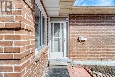11 SHERINGHAM STREET Brampton (Heart Lake West) Ontario photo 6