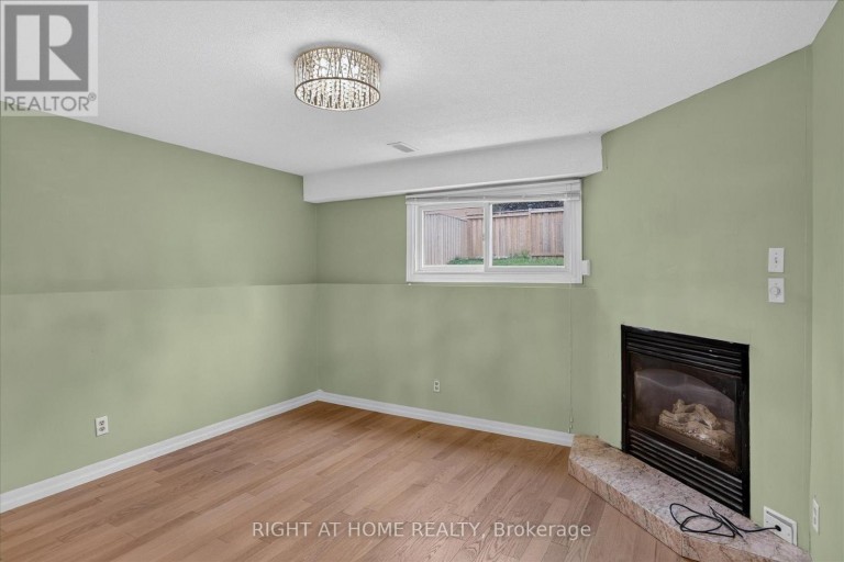 1533 WILDLARK DRIVE, Peterborough (Monaghan Ward 2), Ontario, K9K1X1