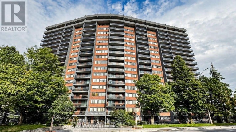 206 - 757 VICTORIA PARK AVENUE, Toronto (Oakridge), Ontario, M4C5N8