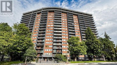 206 - 757 VICTORIA PARK AVENUE Toronto (Oakridge) Ontario photo 2