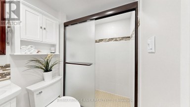 206 - 757 VICTORIA PARK AVENUE Toronto (Oakridge) Ontario photo 26