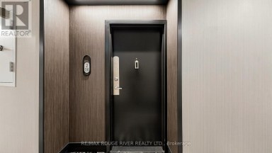 206 - 757 VICTORIA PARK AVENUE Toronto (Oakridge) Ontario photo 6