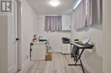 262 BELLEVUE STREET Peterborough (Northcrest Ward 5) Ontario photo 30