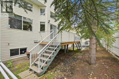22 Lincoln Green SW Calgary Alberta photo 34
