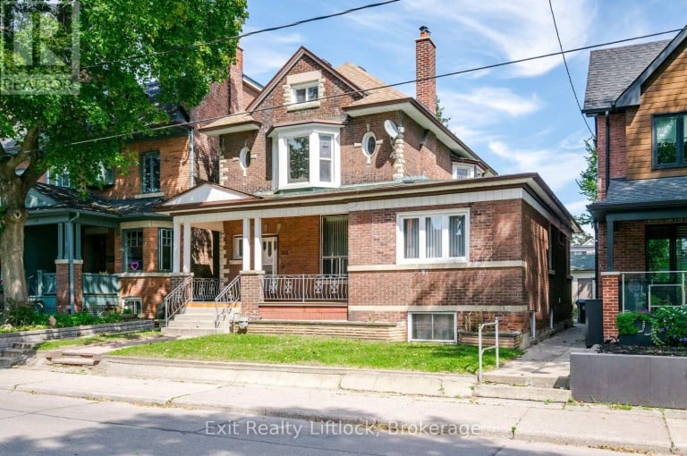 843 LOGAN AVENUE, Toronto (North Riverdale), Ontario, M4K3E2