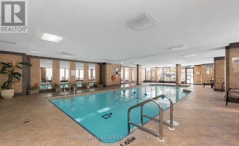 1515 - 300 WEBB DRIVE, Mississauga (City Centre), Ontario, L5B3W3