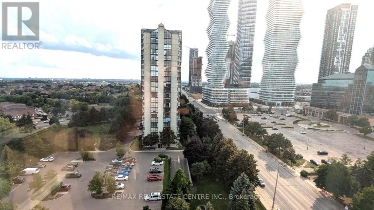1515 - 300 WEBB DRIVE, Mississauga (City Centre), Ontario, L5B3W3