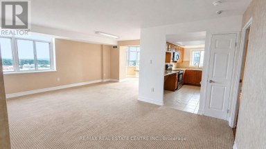 1515 - 300 WEBB DRIVE Mississauga (City Centre) Ontario photo 5