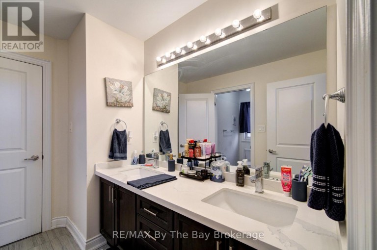 120 ALLEGRA DRIVE, Wasaga Beach, Ontario, L9Z1P6