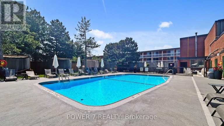 LPH18 - 9015 LESLIE STREET, Richmond Hill (Beaver Creek Business Park), Ontario, L4B4J8