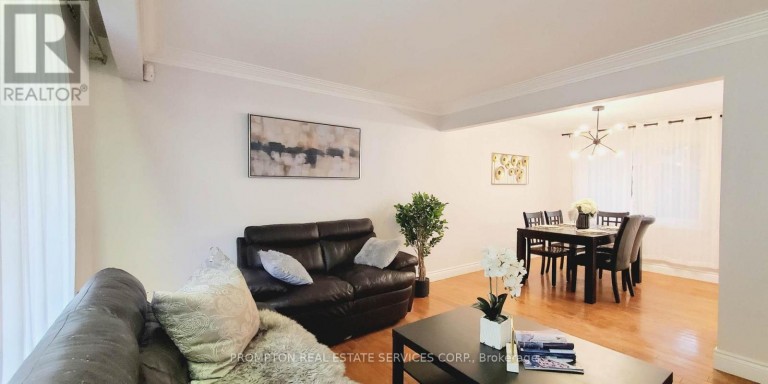 163 WOODSIDE DRIVE, St. Catharines (Glendale/Glenridge), Ontario, L2T1X5