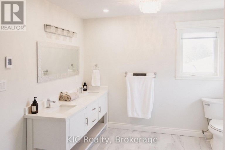 2138 LORRAINE DRIVE, Peterborough (Northcrest Ward 5), Ontario, K9L1X4