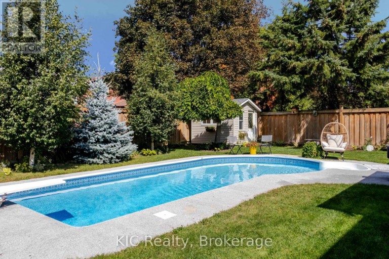 2138 LORRAINE DRIVE, Peterborough (Northcrest Ward 5), Ontario, K9L1X4