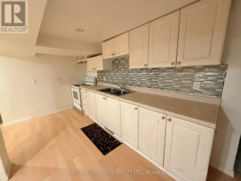14 LOMBARDY CRESCENT Toronto (Kennedy Park) Ontario photo 14