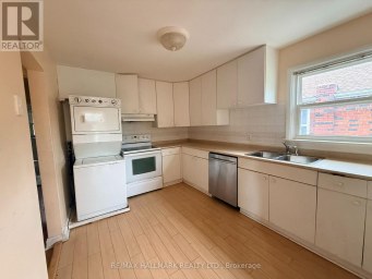 14 LOMBARDY CRESCENT Toronto (Kennedy Park) Ontario photo 4