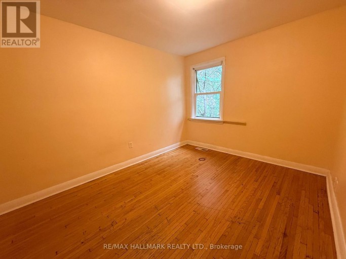 14 LOMBARDY CRESCENT, Toronto (Kennedy Park), Ontario, M1K4N8