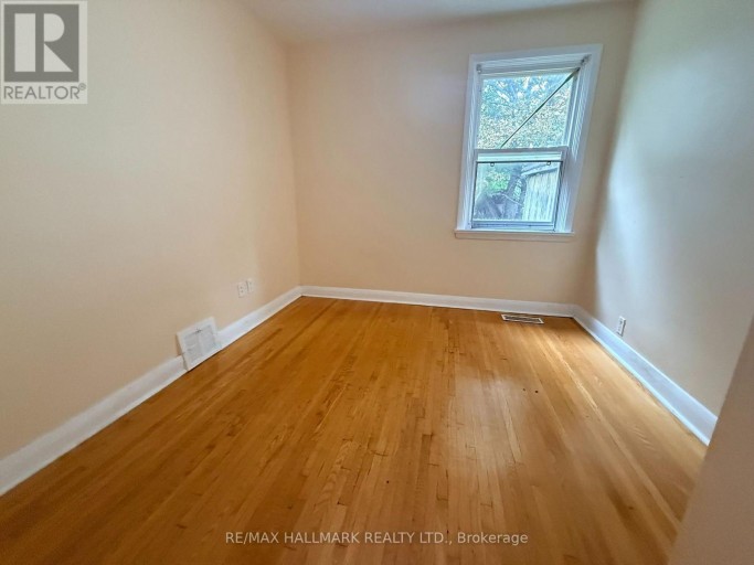 14 LOMBARDY CRESCENT, Toronto (Kennedy Park), Ontario, M1K4N8