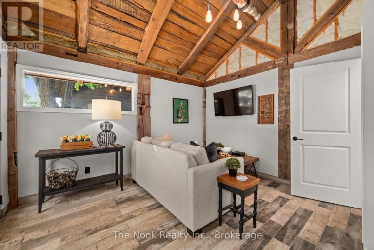 44 BAGOT STREET, Whitby (Brooklin), Ontario, L1M1A1