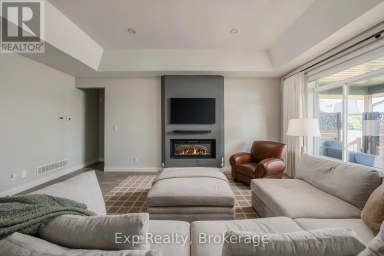 91 COVINGTON CRESCENT Belleville (Thurlow Ward) Ontario photo 12