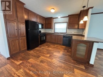 11 - 311 DUNDAS STREET E Quinte West (Trenton Ward) Ontario photo 4