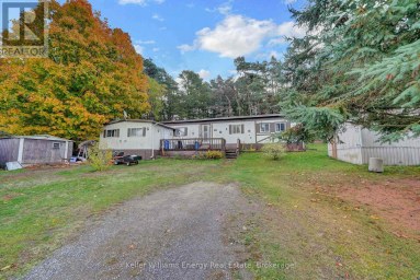 89 CHOURNEY LANE Prince Edward County (Athol Ward) Ontario photo 21