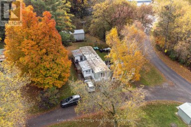 89 CHOURNEY LANE Prince Edward County (Athol Ward) Ontario photo 30