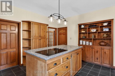 2756 COUNTY ROAD 38 Douro-Dummer Ontario photo 10