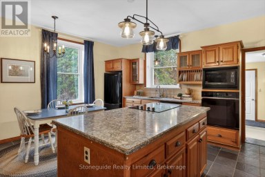 2756 COUNTY ROAD 38 Douro-Dummer Ontario photo 7