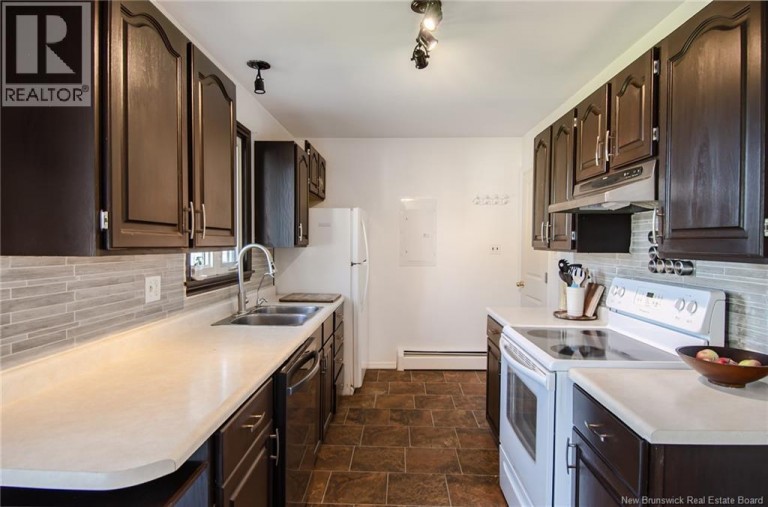 18 Seaward Crescent, Saint John, New Brunswick, E2P1E8