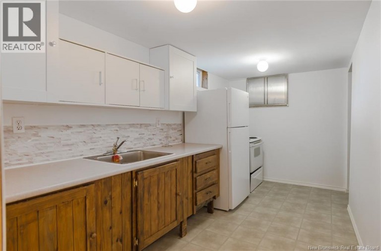 18 Seaward Crescent, Saint John, New Brunswick, E2P1E8