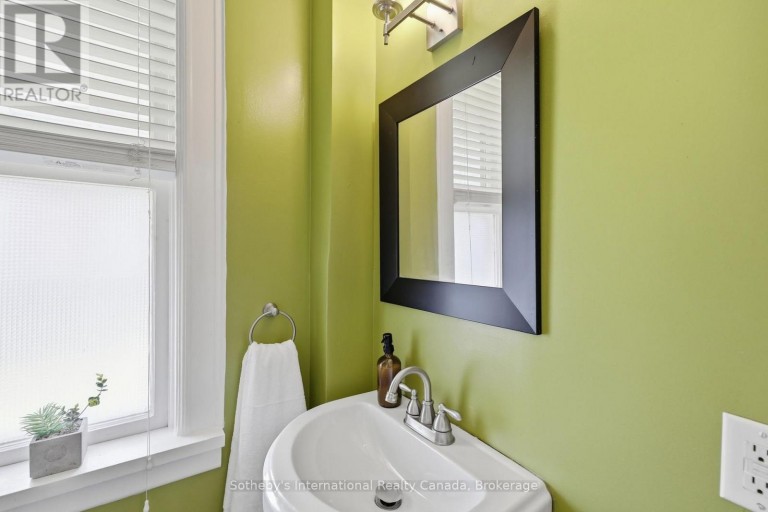 180 SECOND STREET, Collingwood, Ontario, L9Y1G1