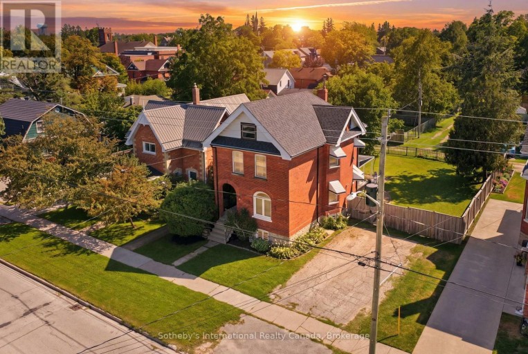 180 SECOND STREET, Collingwood, Ontario, L9Y1G1