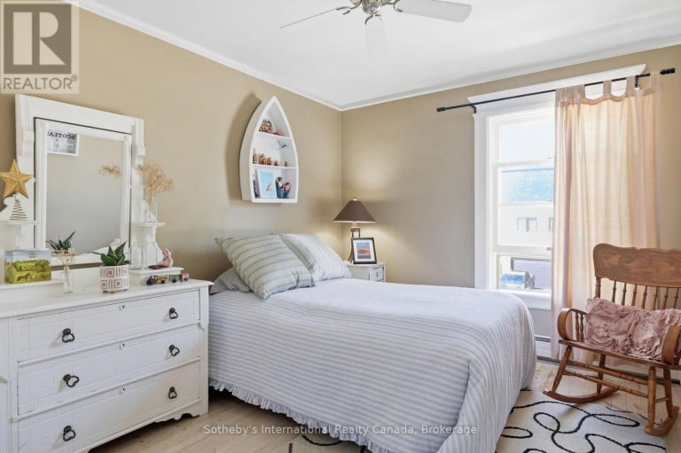 180 SECOND STREET, Collingwood, Ontario, L9Y1G1