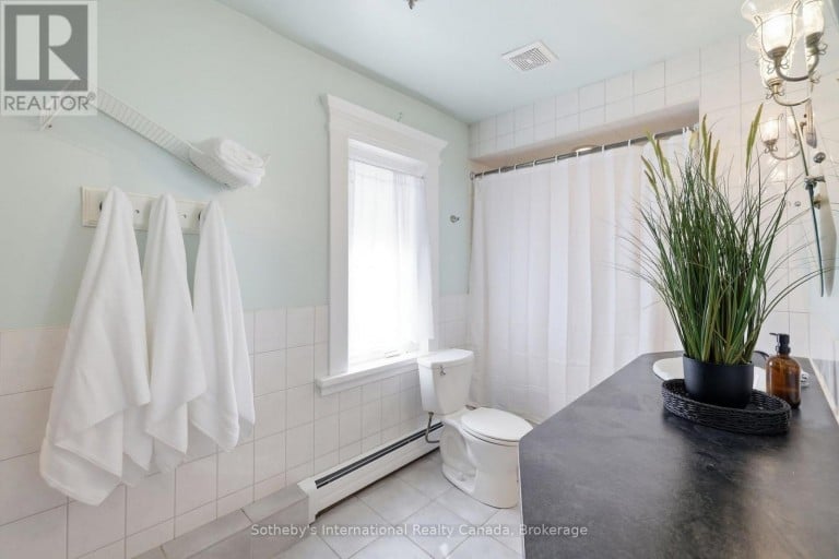 180 SECOND STREET, Collingwood, Ontario, L9Y1G1