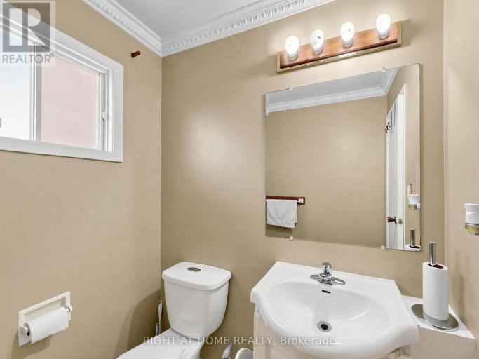 131 CASTLE ROCK DRIVE, Richmond Hill (North Richvale), Ontario, L4C6A1