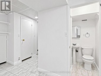 131 CASTLE ROCK DRIVE Richmond Hill (North Richvale) Ontario photo 42