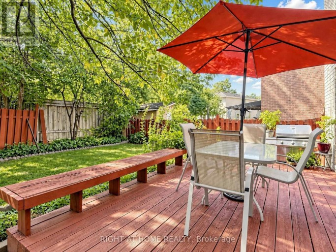 131 CASTLE ROCK DRIVE, Richmond Hill (North Richvale), Ontario, L4C6A1