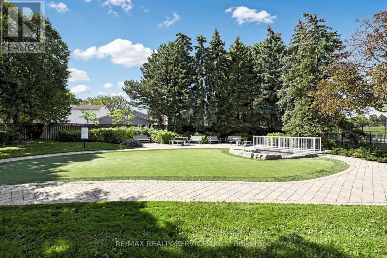 74 HEATHCLIFFE SQUARE, Brampton (Central Park), Ontario, L6S5R4