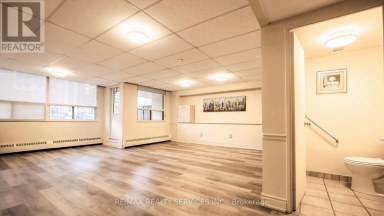 1219 - 551 THE WEST MALL Toronto (Etobicoke West Mall) Ontario photo 37
