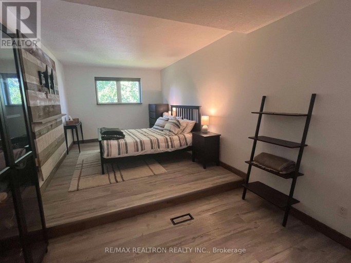 MAIN FLOOR - 241 WESTBURY AVENUE, Loyalist (Bath), Ontario, K0H1G0