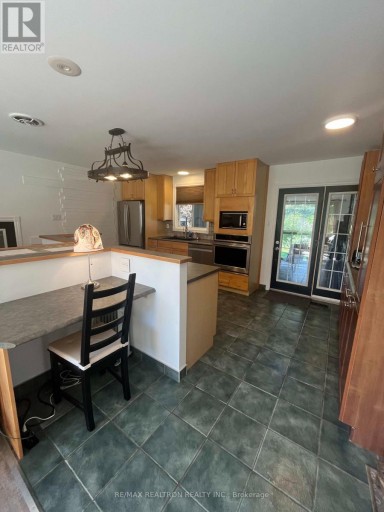 MAIN FLOOR - 241 WESTBURY AVENUE, Loyalist (Bath), Ontario, K0H1G0