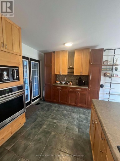 MAIN FLOOR - 241 WESTBURY AVENUE, Loyalist (Bath), Ontario, K0H1G0