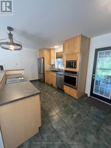 MAIN FLOOR - 241 WESTBURY AVENUE, Loyalist (Bath), Ontario, K0H1G0