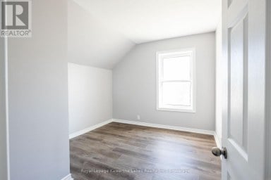 71 VICTORIA AVENUE N Kawartha Lakes (Lindsay) Ontario photo 18
