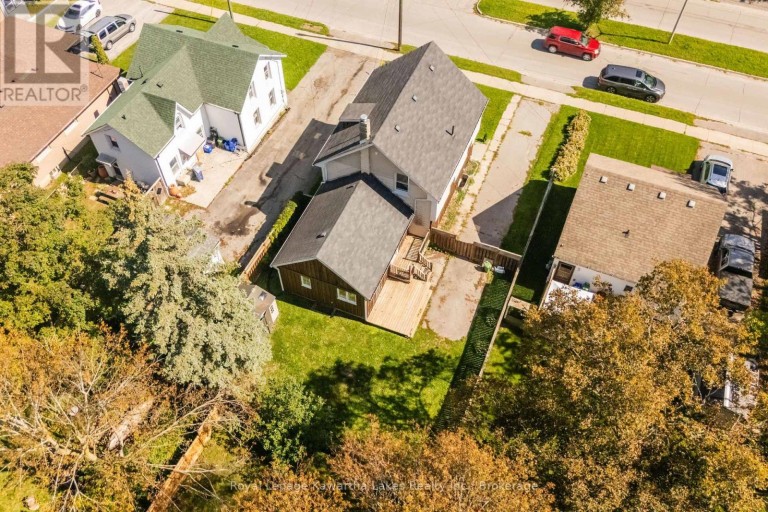71 VICTORIA AVENUE N, Kawartha Lakes (Lindsay), Ontario, K9V4G8