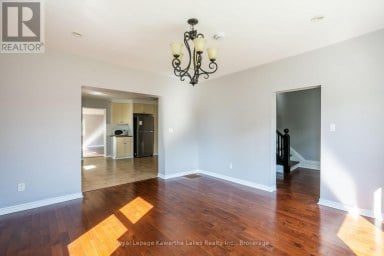 71 VICTORIA AVENUE N Kawartha Lakes (Lindsay) Ontario photo 4